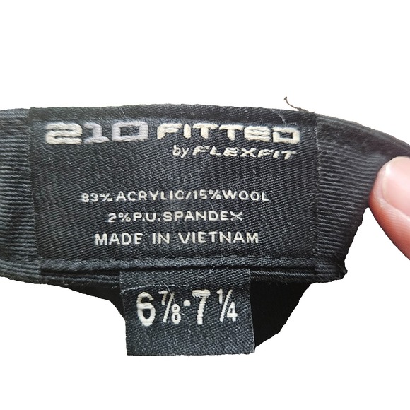 Monster‎ Energy DUB Magazine 210 Fitted Flex-Fit Cap 6 7/8-7 1/4 Acrylic Wool - Picture 3 of 7